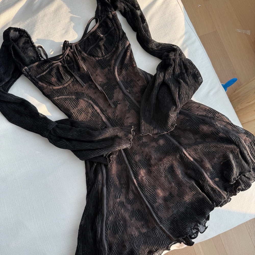 Elegant Lace Black and Brown Long Sleeve Dress